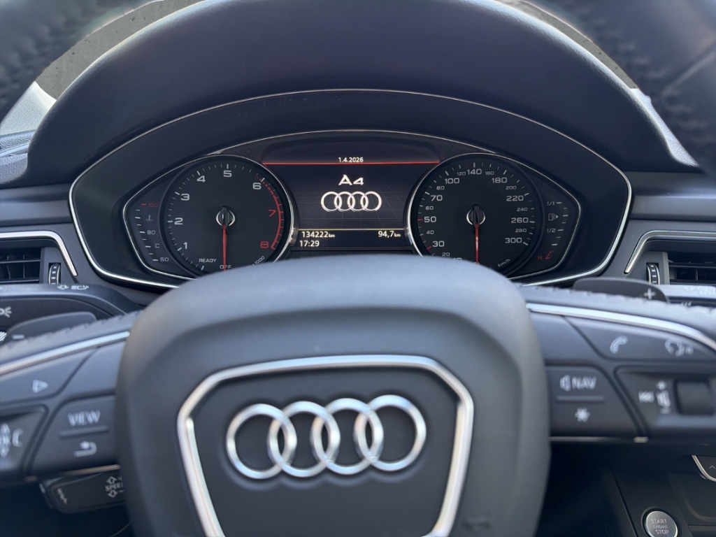 Fahrzeugabbildung Audi A4 Avant 2.0 TFSI design ultra S line DSG NAVI