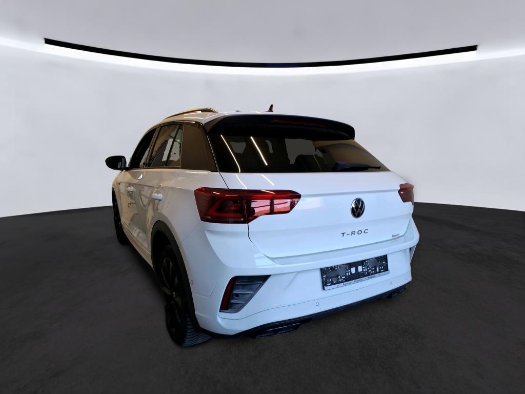 Fahrzeugabbildung Volkswagen T-Roc R-Line 1.5 TSI DSG IQ.Light AHK BlackStyle Sportpaket Navi LED Blendfreies Fernl.