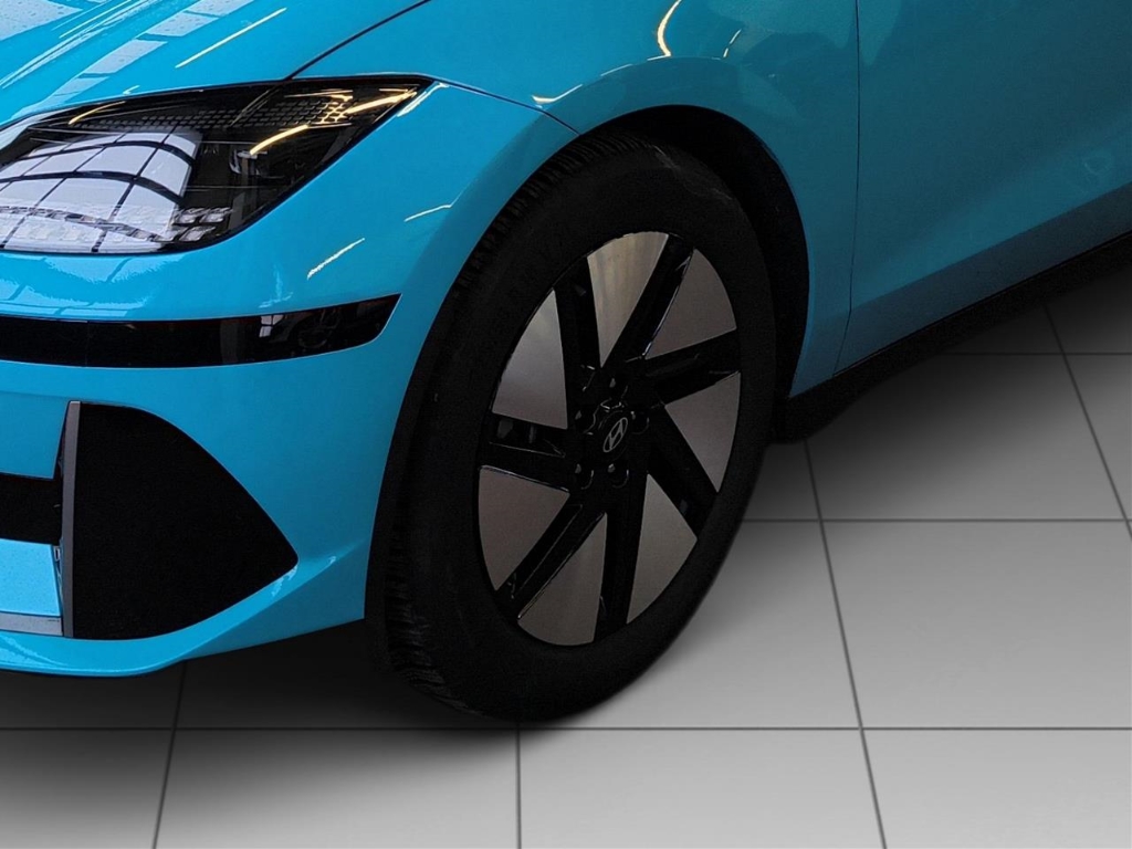 Fahrzeugabbildung Hyundai IONIQ 6 77,4kWh 4WD TECHNIQ Schiebedach HUD Navi Digitales Cockpit LED Blendfreies Fernl.