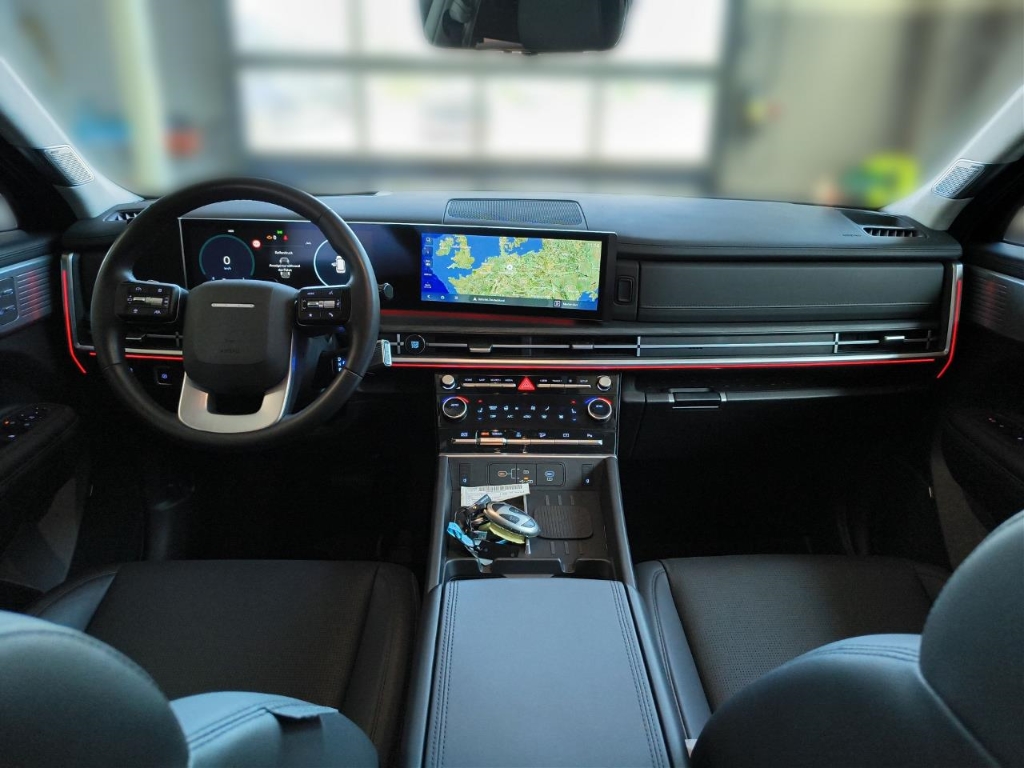 Fahrzeugabbildung Hyundai SANTA FE PHEV MY25 1.6 AT 4WD Signature Komf.P Tech.P 5-Sitz Navi Leder Digi Cockpit