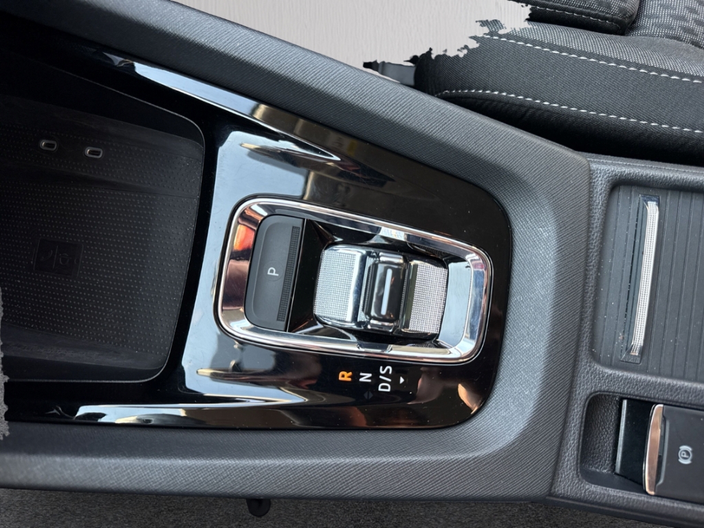 Fahrzeugabbildung SKODA Octavia Combi 2.0 TDI DSG Clever ACC LED RKam CarPlay