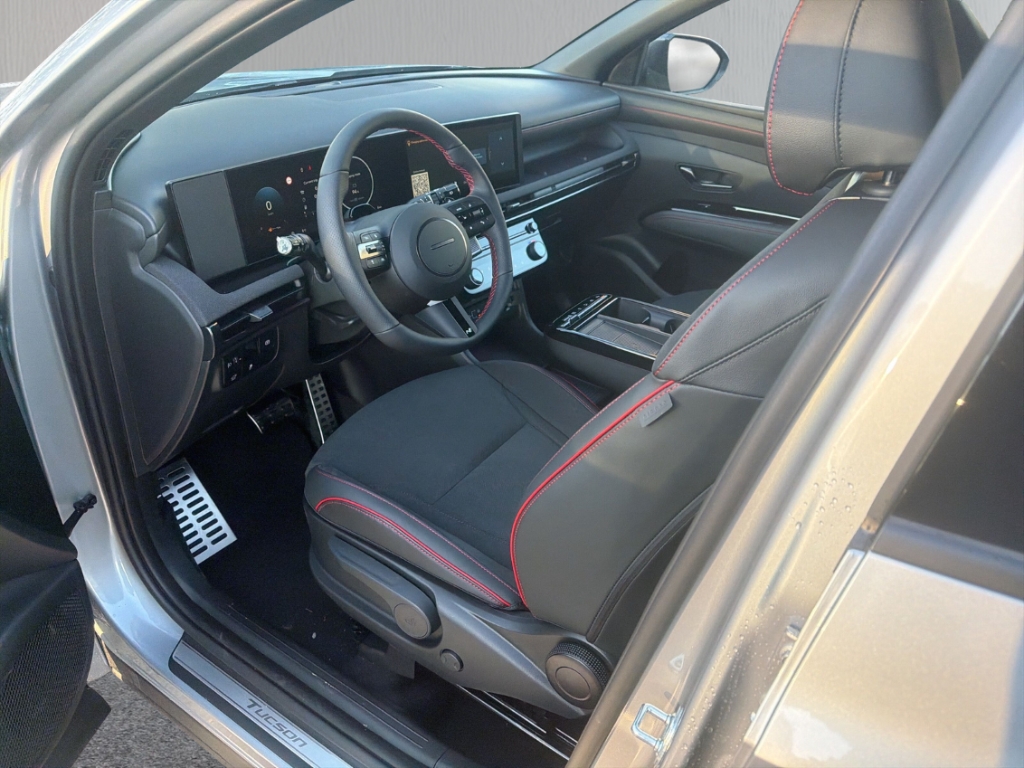 Fahrzeugabbildung Hyundai TUCSON FL MY27 1.6 T-GDI DCT 2WD N-Line Navi Digitales Cockpit LED ACC