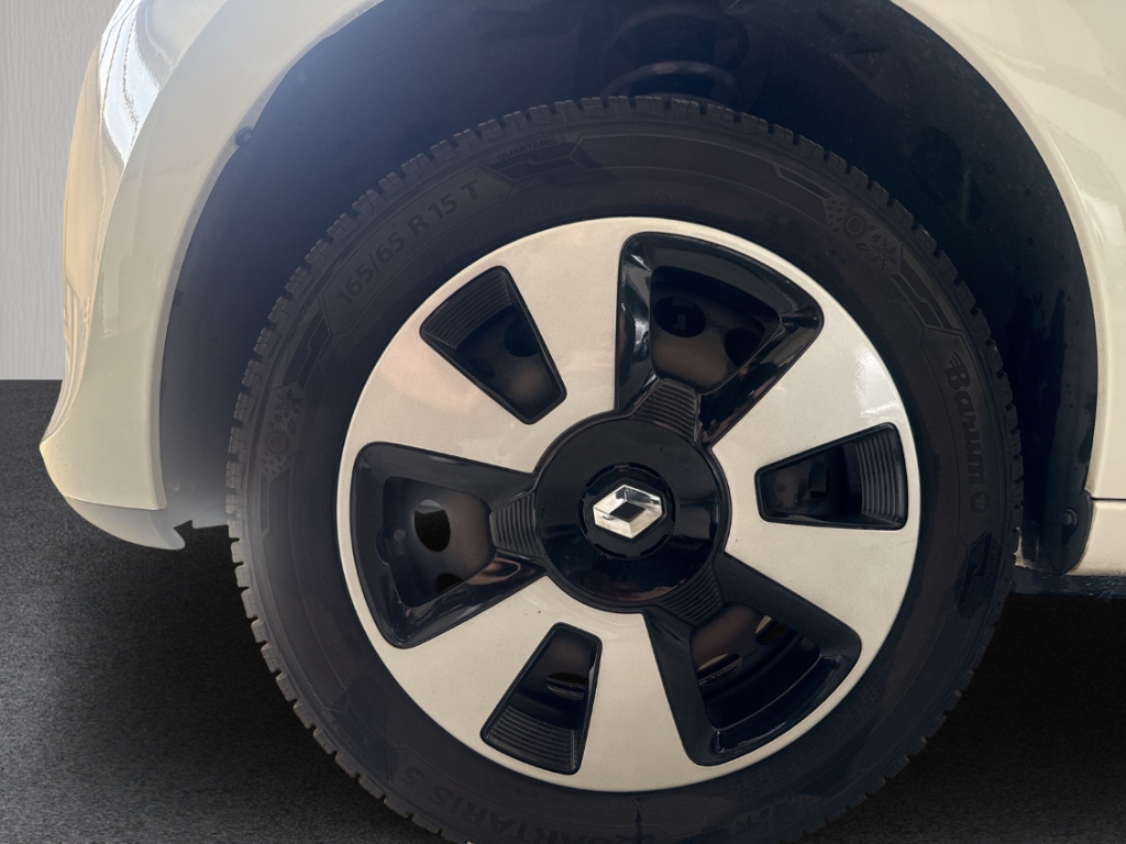 Fahrzeugabbildung Renault Twingo 70 1.0 SCe Limited Klima Bluetooth MultiLenk