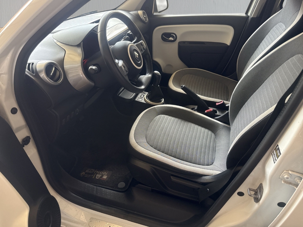 Fahrzeugabbildung Renault Twingo 70 1.0 SCe Limited Klima Bluetooth MultiLenk