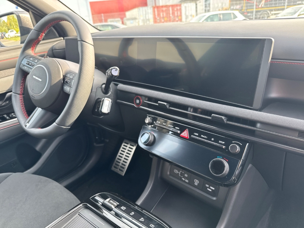 Fahrzeugabbildung Hyundai TUCSON FL MY26 1.6 CRDI DCT 2WD N-Line Navi Digitales Cockpit LED ACC