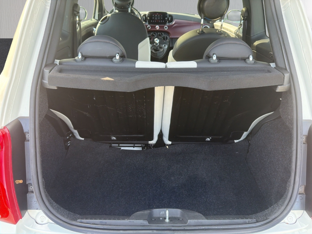 Fahrzeugabbildung Fiat 500 1.0 MildHybrid Star PDC hinten Pano Klima AppConnect