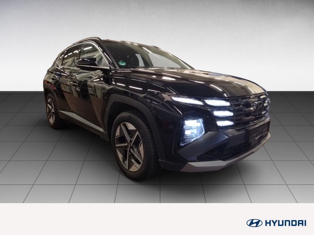 Fahrzeugabbildung Hyundai TUCSON FL PHEV 1.6 AT 4WD MY25 Trend LED-Paket MATRIX Navi Digitales Cockpit LED Blendfreies Fernl.