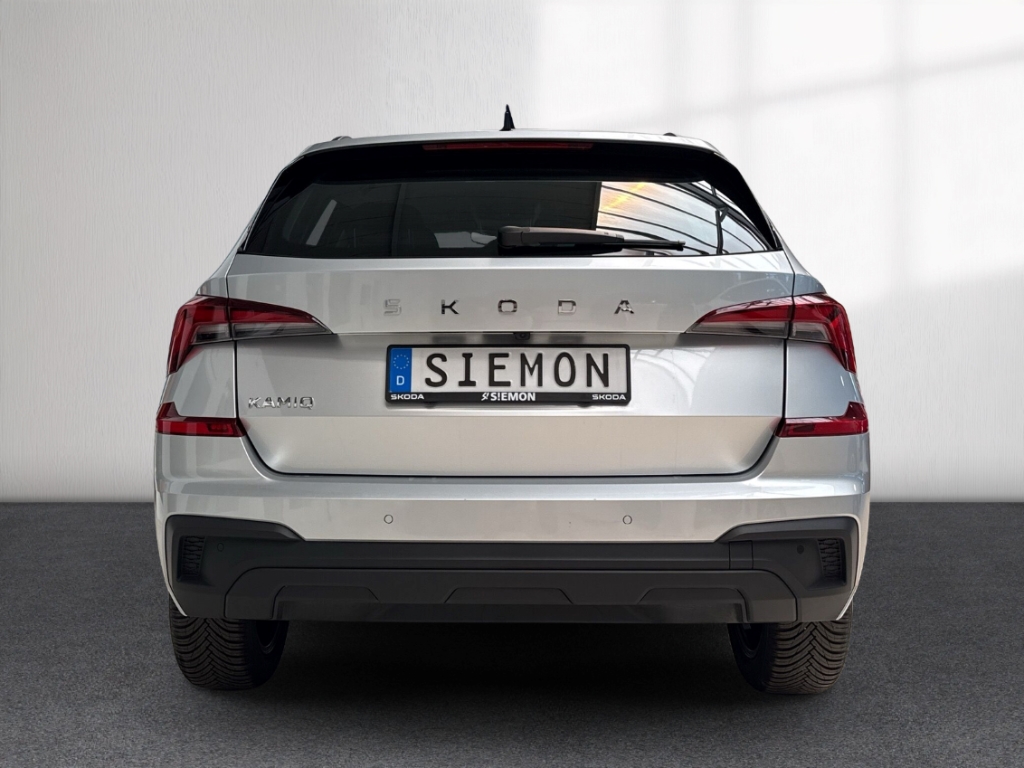 Fahrzeugabbildung SKODA Kamiq 1.5 TSI DSG Tour AHK MatrLED Nav ACC SHZ