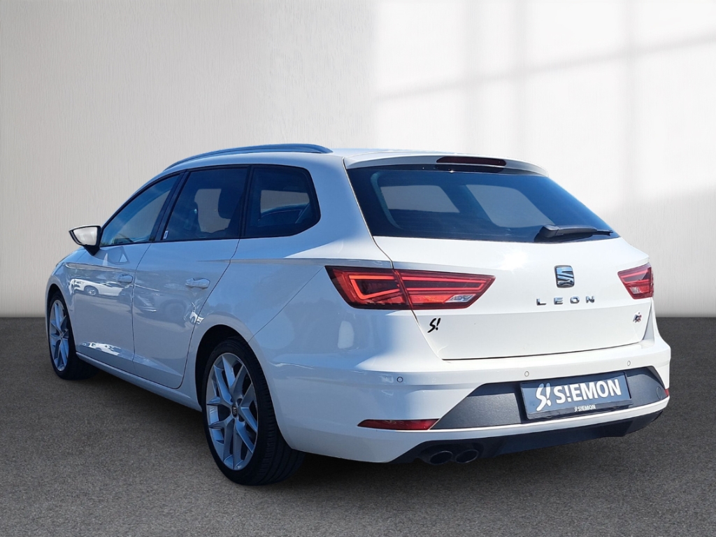 Fahrzeugabbildung SEAT Leon ST 1.4 TSI FR LED Nav Temp SHZ PDC FullLink