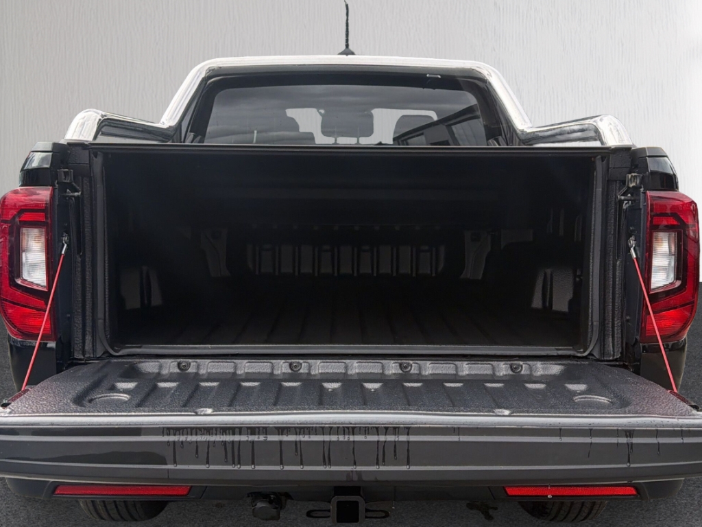 Fahrzeugabbildung Volkswagen Amarok Style DC 3.0 TDI 4Motion permanent 10-Gang Automatik