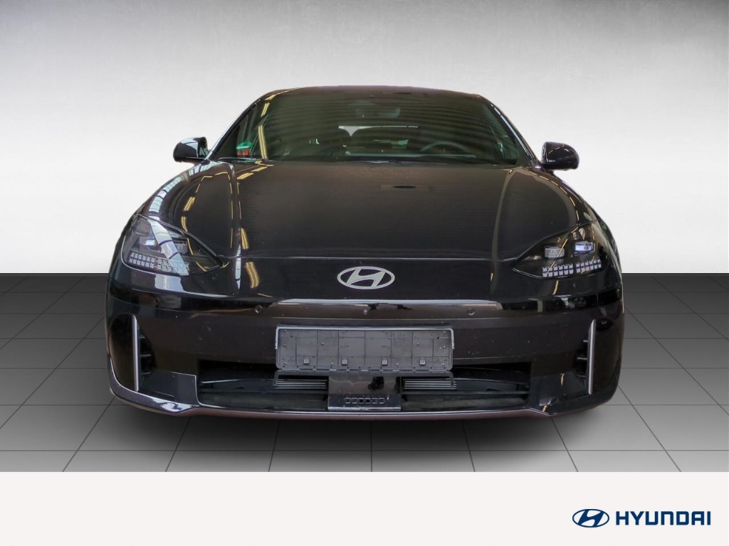 Fahrzeugabbildung Hyundai IONIQ 6 77,4kWh 4WD UNIQ 20LM HUD Navi Digitales Cockpit Memory Sitze Soundsystem