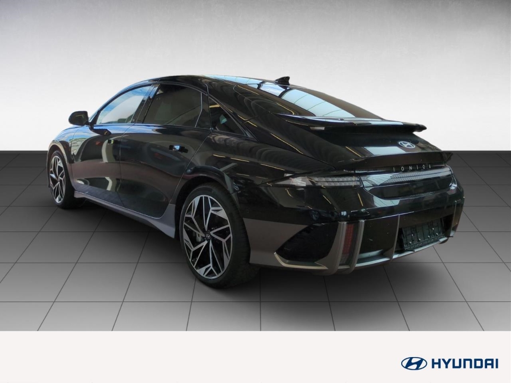 Fahrzeugabbildung Hyundai IONIQ 6 77,4kWh 4WD UNIQ 20LM HUD Navi Digitales Cockpit Memory Sitze Soundsystem