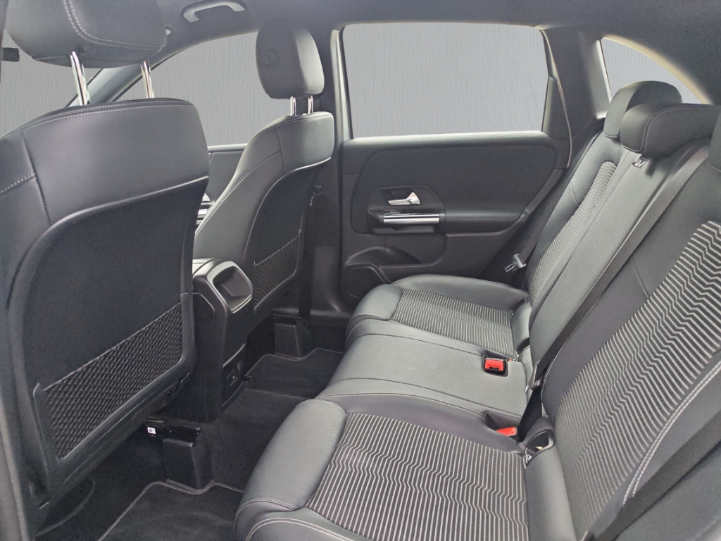 Fahrzeugabbildung Mercedes-Benz B 250 4Matic Autom. SHZ Temp PDCv+h WideScreen