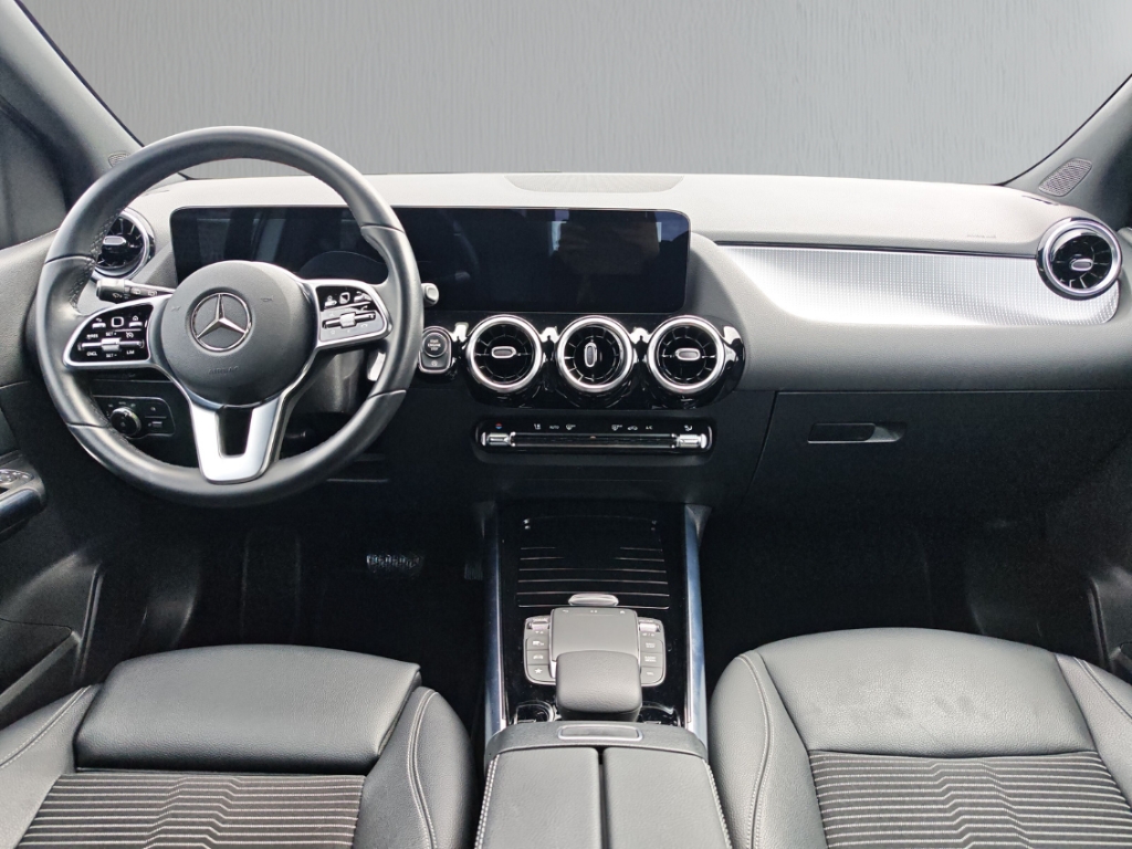Fahrzeugabbildung Mercedes-Benz B 250 4Matic Autom. SHZ Temp PDCv+h WideScreen