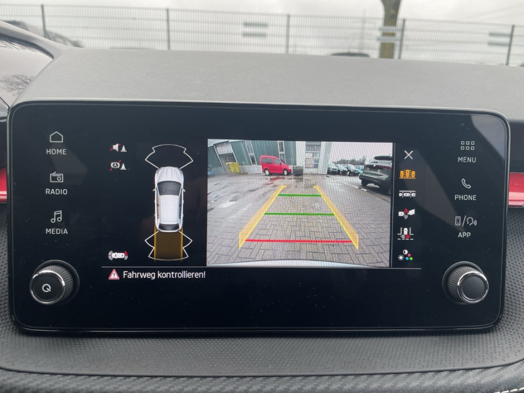 Fahrzeugabbildung SKODA Fabia Monte Carlo 1.5 TSI LED Klima PDC Temp