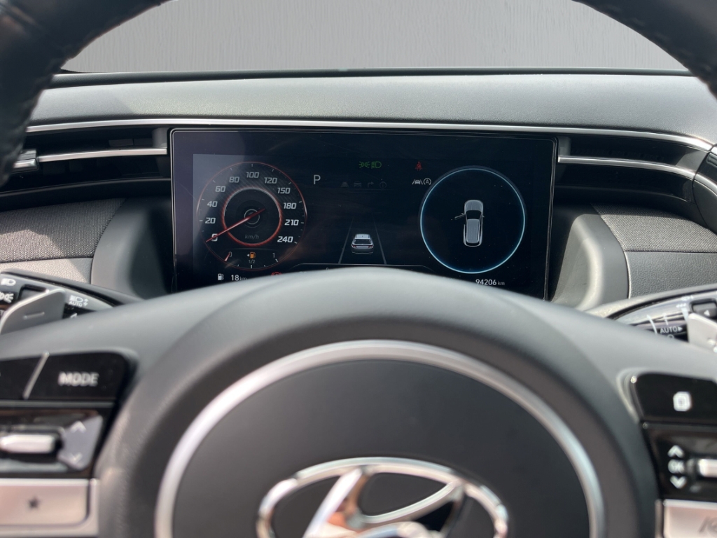 Fahrzeugabbildung Hyundai TUCSON 1.6 T-GDI Trend NAVI SHZ KAM LED Virtco,Tempomat LM