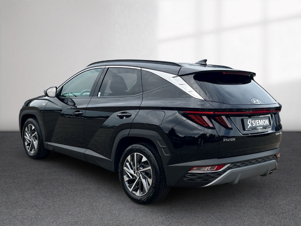 Fahrzeugabbildung Hyundai TUCSON 1.6 T-GDI Trend NAVI SHZ KAM LED Virtco,Tempomat LM