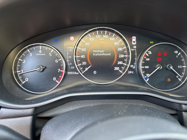 Fahrzeugabbildung Mazda 3 Selection LED SHZ RFK BOSE LMR Keyless Go RFK