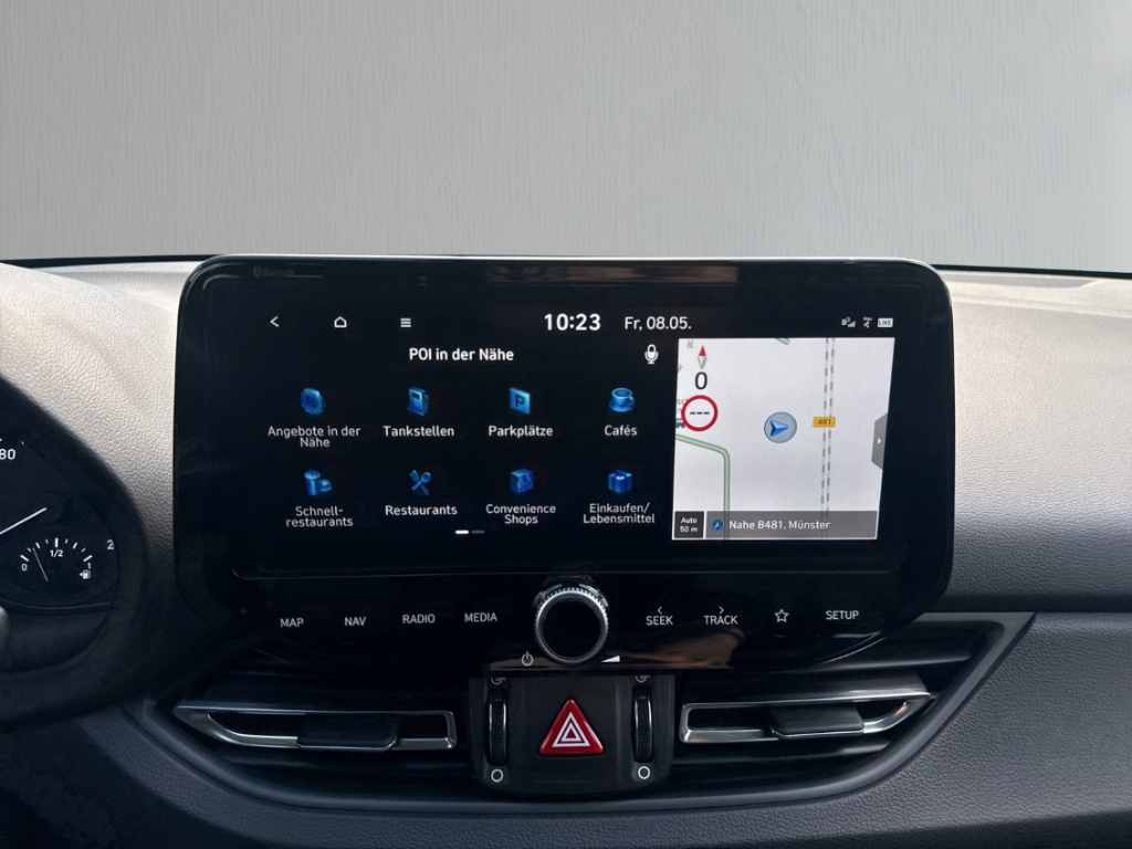 Fahrzeugabbildung Hyundai i30 1.5 T-GDI DCT Trend LED Navi R-Kam SHZ LHZ GRA CarPlay