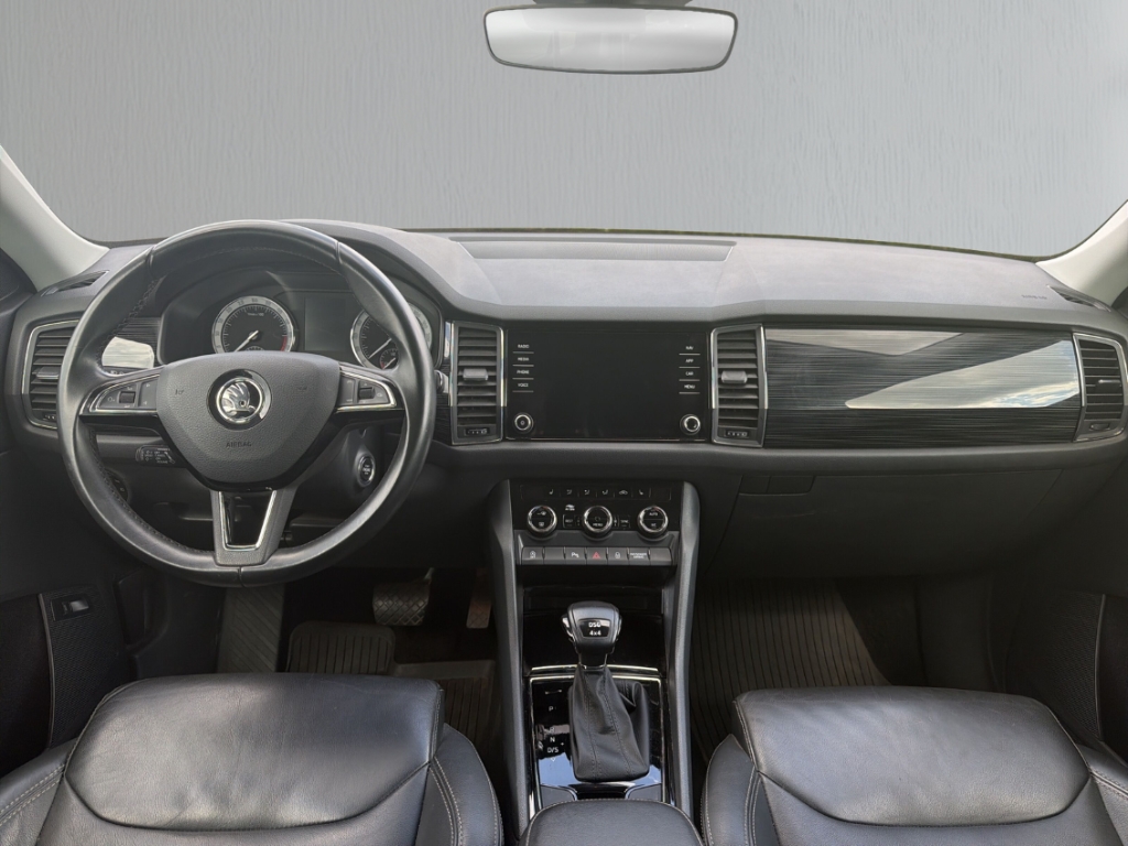 Fahrzeugabbildung SKODA Kodiaq 4x4 2.0 TDI Style DSG RFK SHZ AHK LED ACC Navi Leder Memory Sitze
