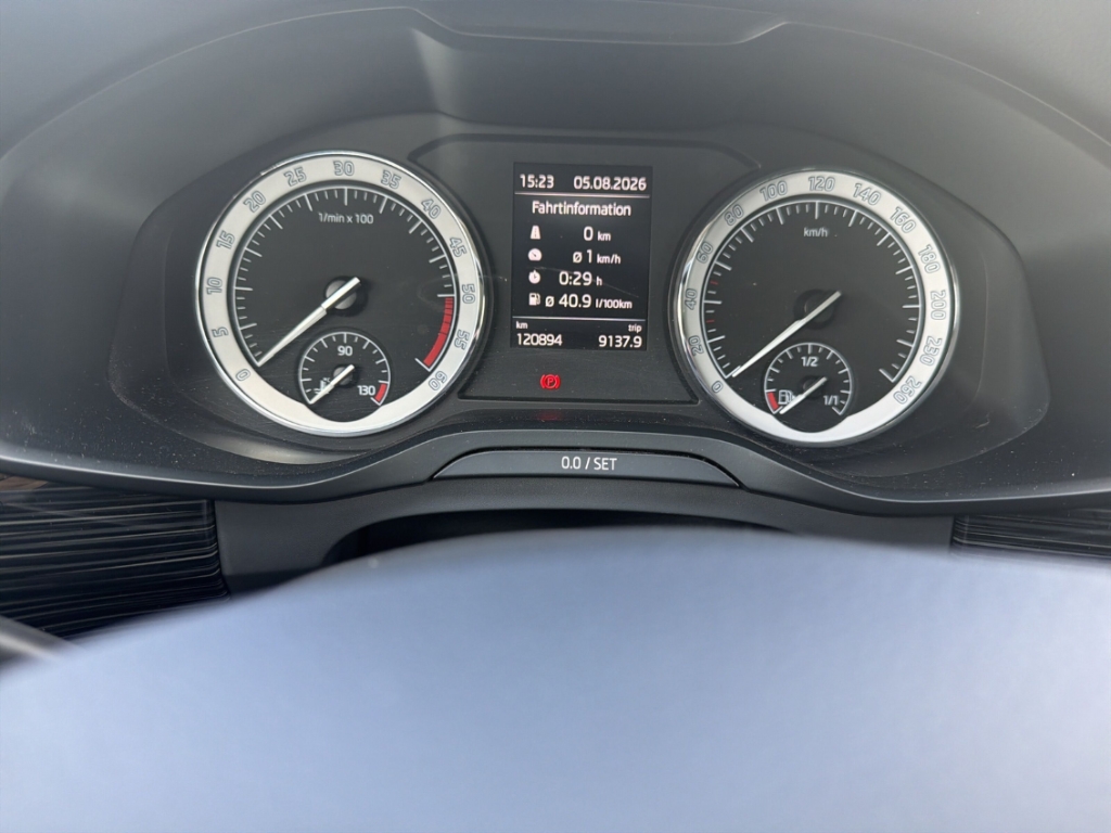 Fahrzeugabbildung SKODA Kodiaq 4x4 2.0 TDI Style DSG RFK SHZ AHK LED ACC Navi Leder Memory Sitze