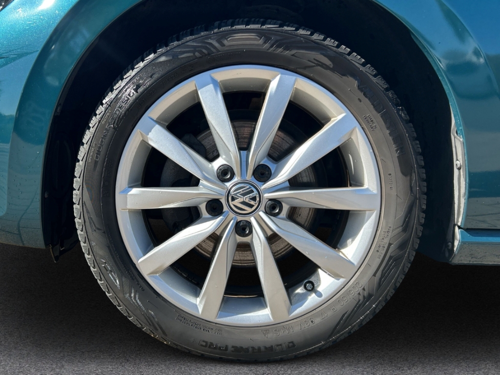 Fahrzeugabbildung Volkswagen Golf Sportsvan 1.5 TSI Comfortline AppCo SHZ PDC