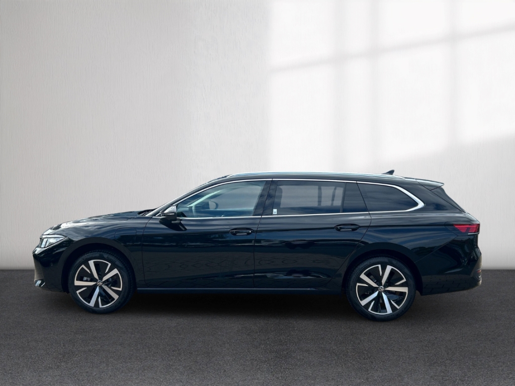 Fahrzeugabbildung Volkswagen Passat Variant 1.5 eHybrid DSG Business AHK NAVI
