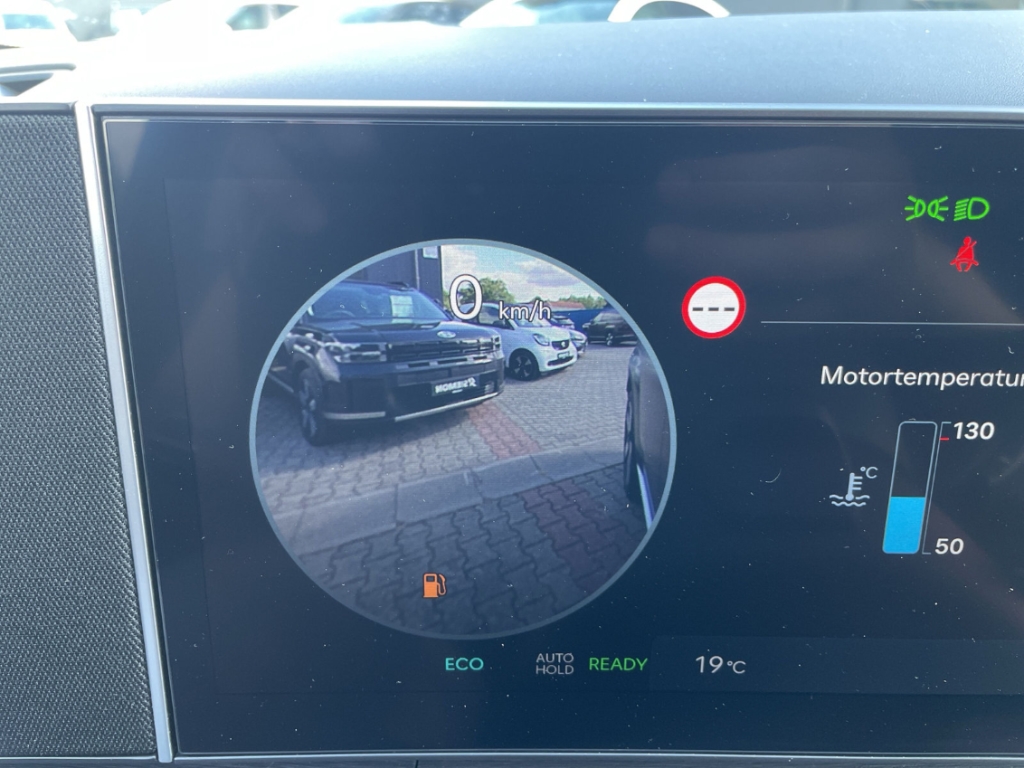 Fahrzeugabbildung Hyundai SANTA FE HEV MY25 1.6 AT 4WD Signature Komf Tech 5-Sitz Navi Leder Digitales Cockpit