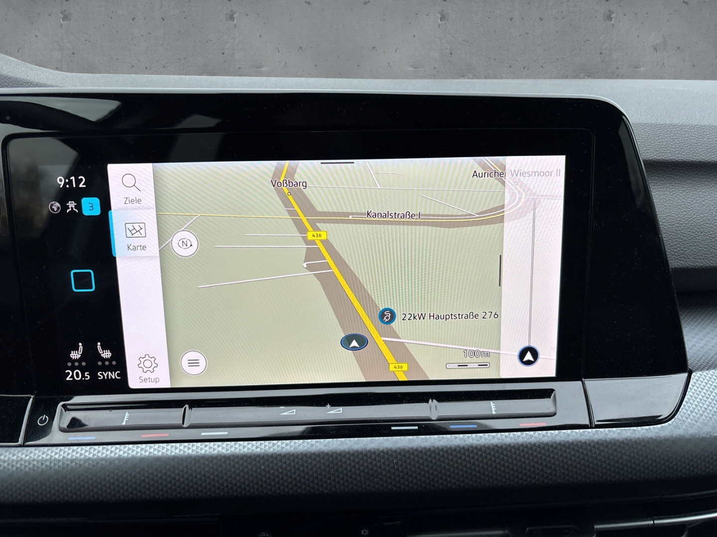 Fahrzeugabbildung Volkswagen Golf VIII Life 1.0 TSI LED SHZ ACC PDC Navi Alu