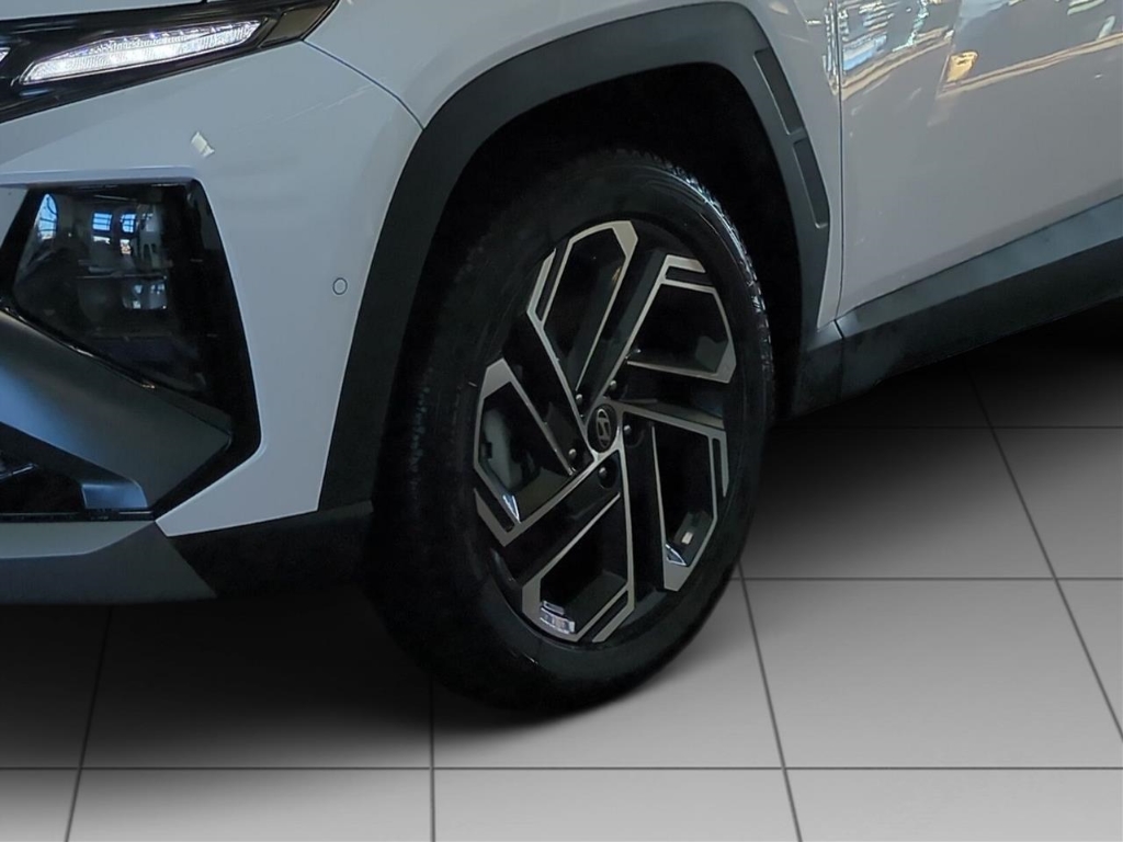 Fahrzeugabbildung Hyundai TUCSON FL PHEV 1.6 AT 4WD MY25 Prime ECS Assist-P MATRIX-LED Leder Digitales Cockpit Soundsystem