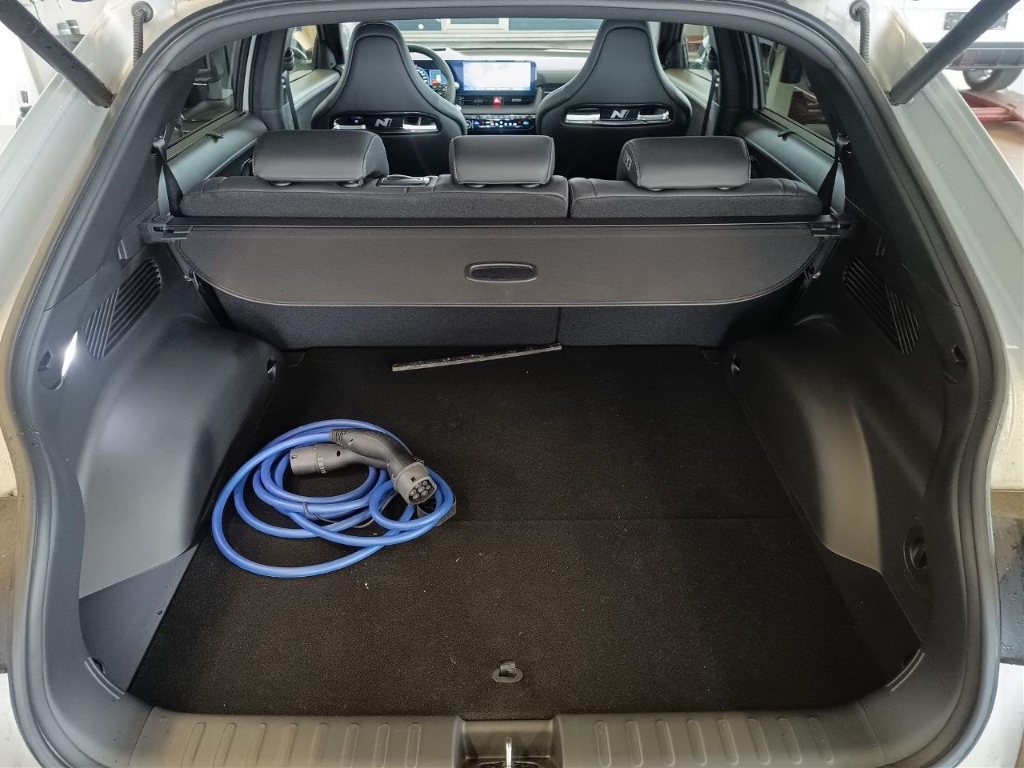 Fahrzeugabbildung Hyundai IONIQ 5 4WD 84kWh N-Performance HUD Navi Digitales Cockpit Sportpaket Soundsystem