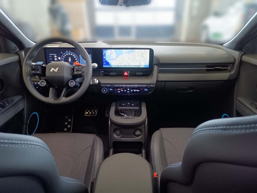 Fahrzeugabbildung Hyundai IONIQ 5 4WD 84kWh N-Performance HUD Navi Digitales Cockpit Sportpaket Soundsystem