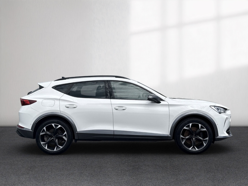 Fahrzeugabbildung CUPRA Formentor E-Hybrid Apple CarPlay Sportsitze SHZ