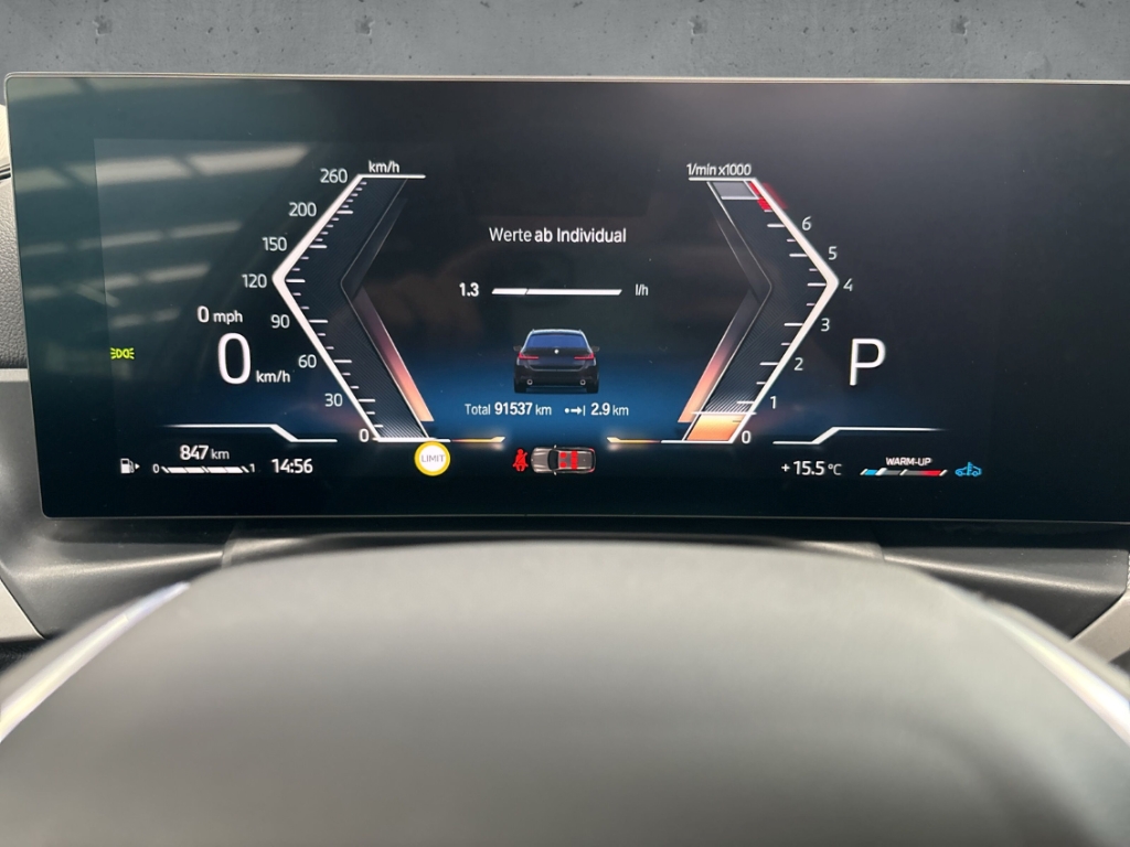 Fahrzeugabbildung BMW 318 i Touring SHZ LED NAVI DIGICOCKP RFK LM