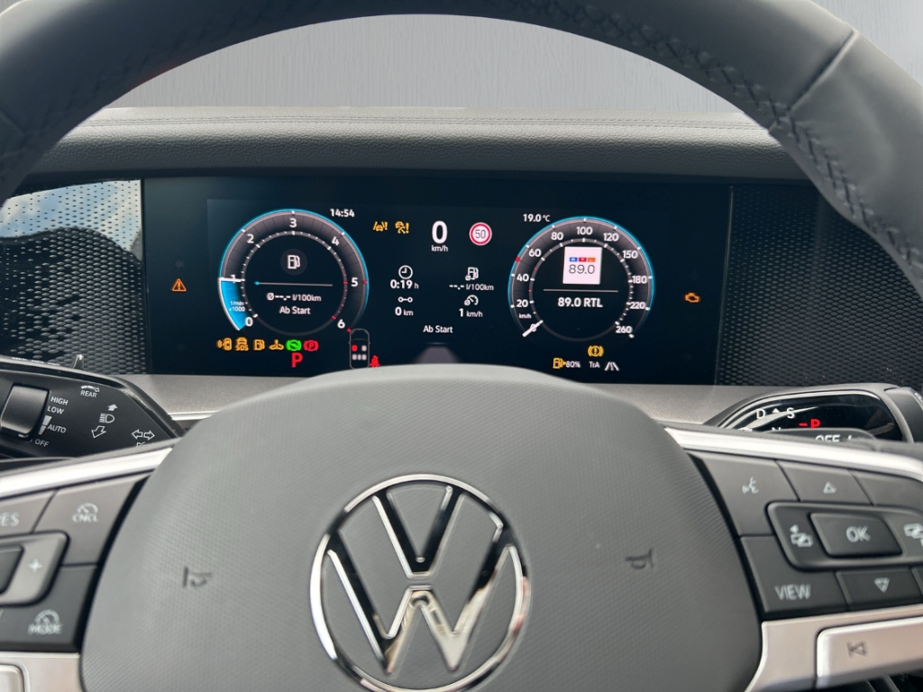Fahrzeugabbildung Volkswagen Tayron 2.0 TDI DSG Life ACC PDCv+h LED Navi AHK Color