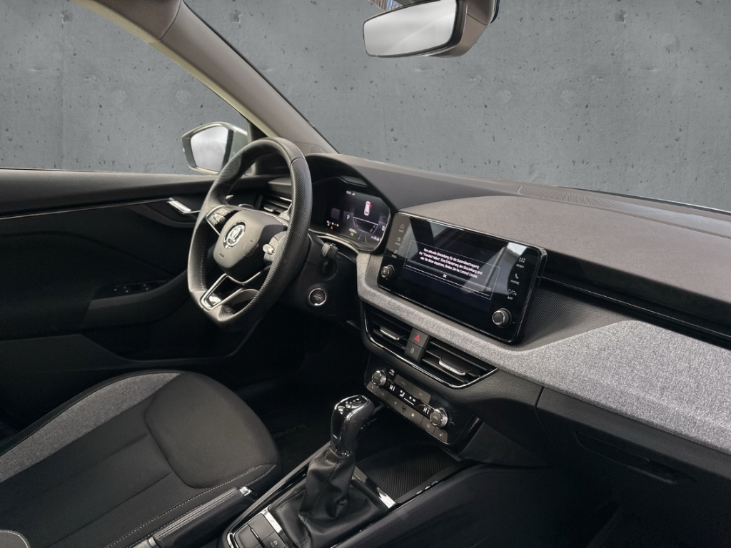 Fahrzeugabbildung SKODA Kamiq Selection 1.0 TSI DSG LED VC SHZ PDC Alu A