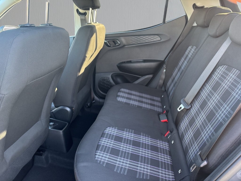 Fahrzeugabbildung Hyundai i10 EU6d FL 1.2 M T MJ24 Prime