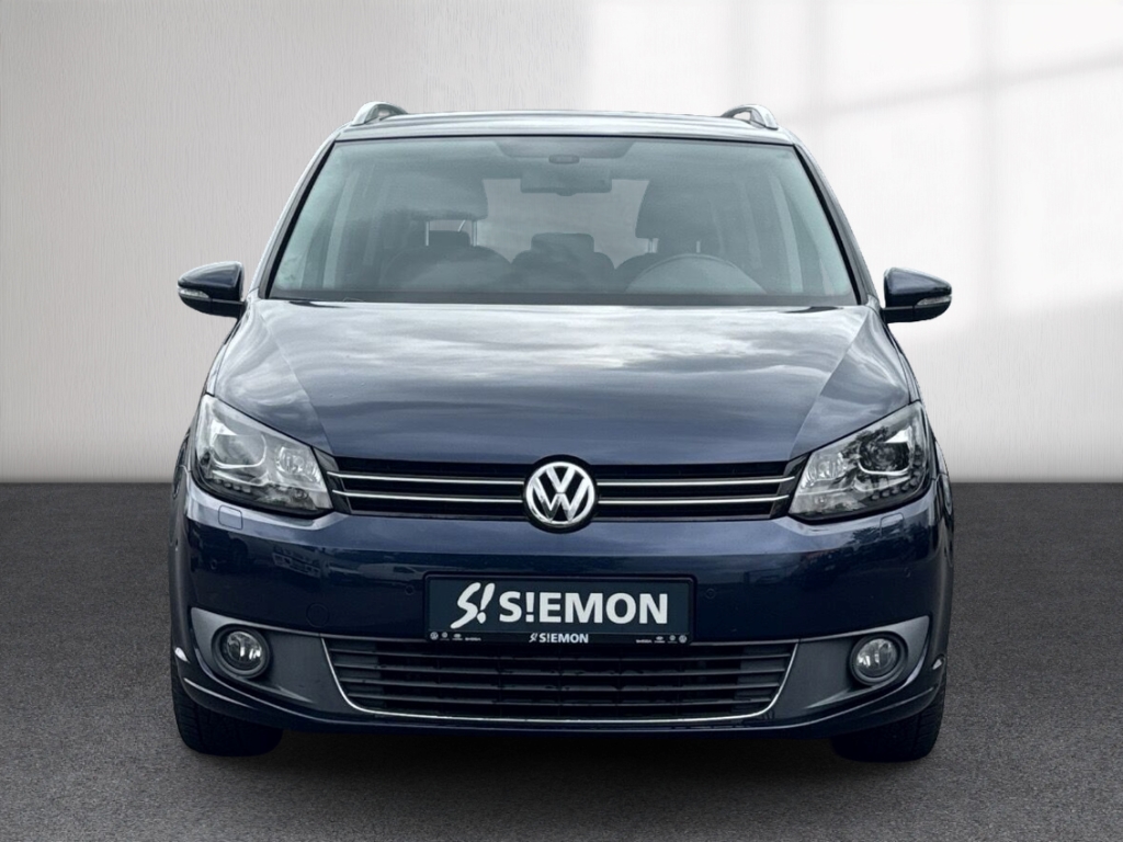Fahrzeugabbildung Volkswagen Touran PDC SHZ Temp Klima Lichtsensor Servo Radio