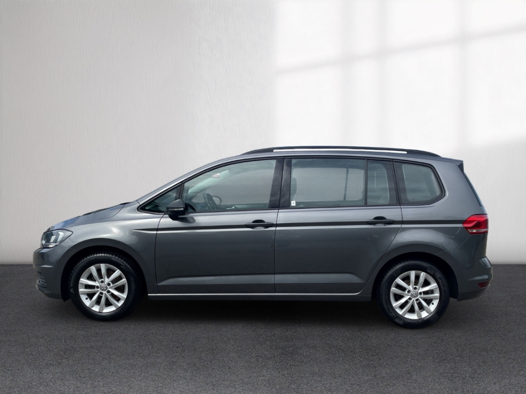 Fahrzeugabbildung Volkswagen Touran Comfortline 1.6 TDI Navi GJR ACC