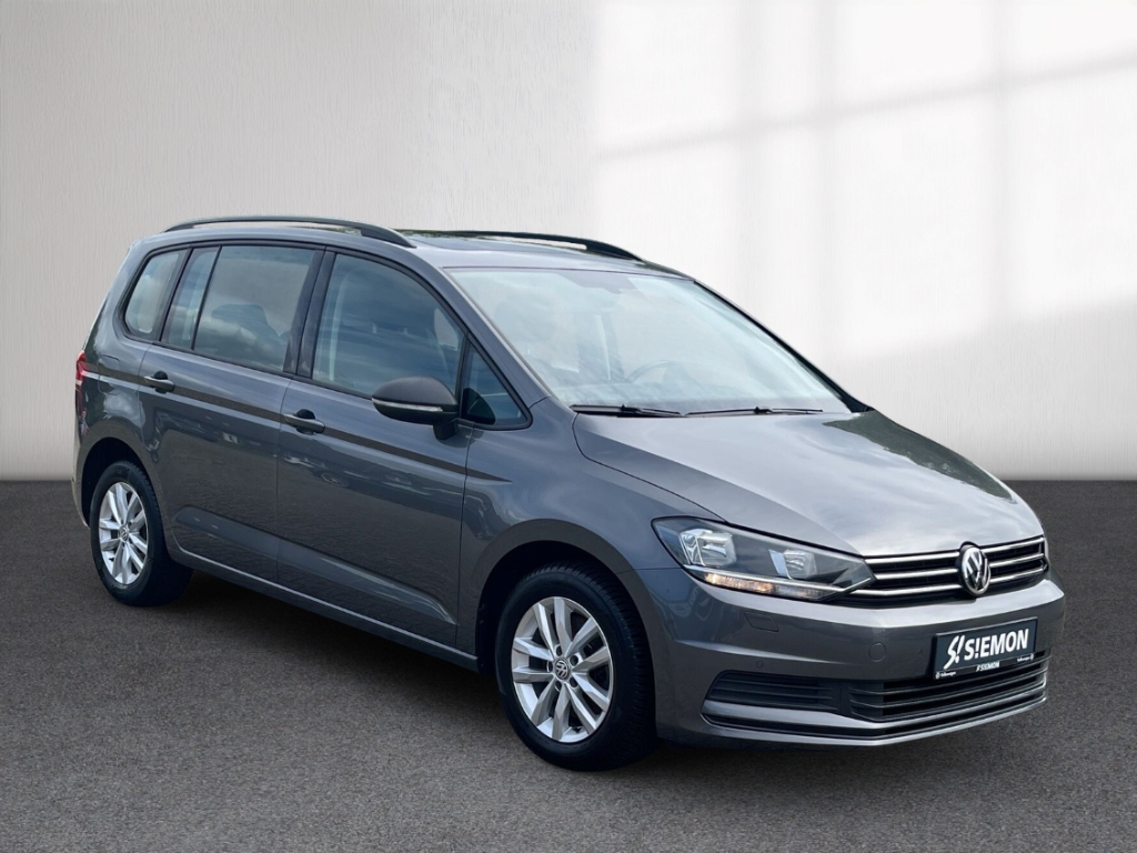 Fahrzeugabbildung Volkswagen Touran Comfortline 1.6 TDI Navi GJR ACC