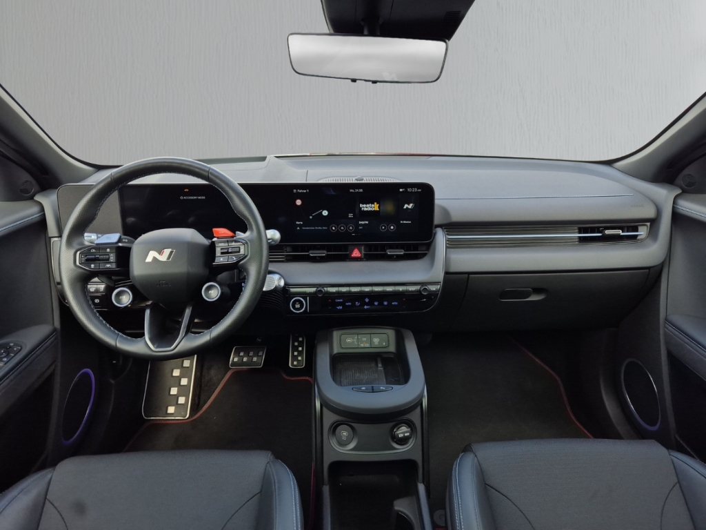 Fahrzeugabbildung Hyundai IONIQ 5 4WD 84kWh N-Performance Panorama HUD Navi Digitales Cockpit Sportpaket