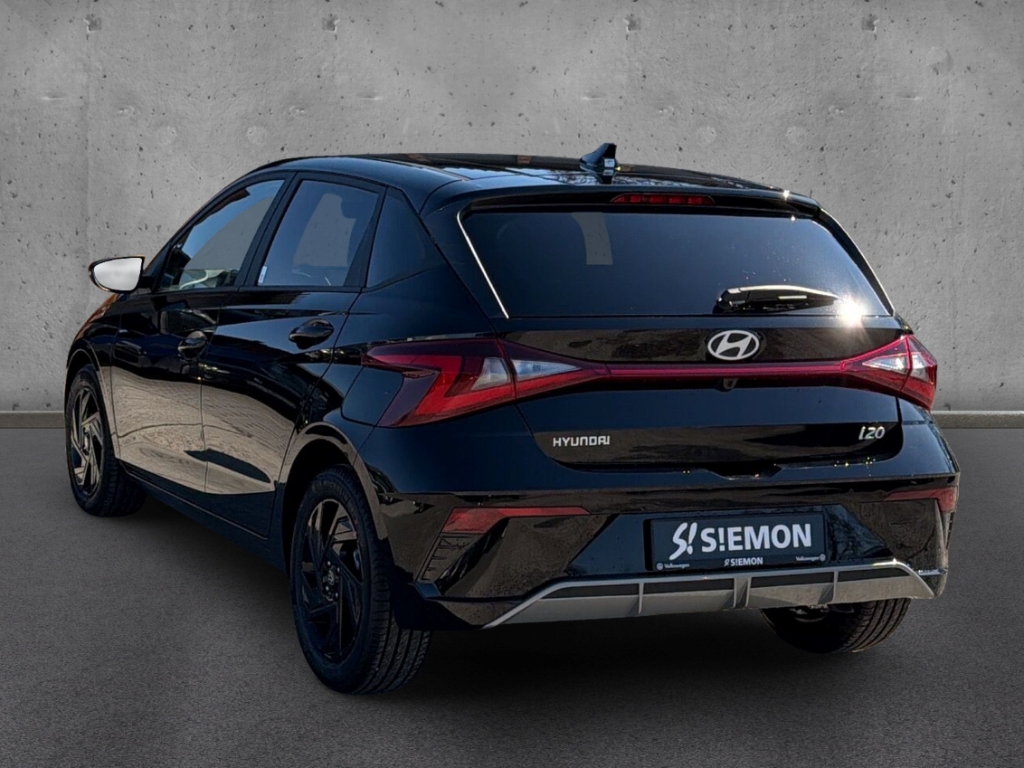 Fahrzeugabbildung Hyundai i20 FL MY26 1.0 T-GDI MT Blackline Navi Soundsystem Bose LED Apple CarPlay Android Auto