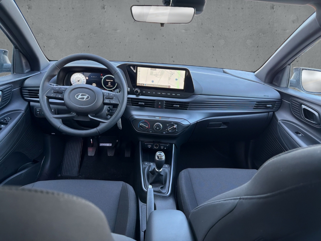 Fahrzeugabbildung Hyundai i20 FL MY26 1.0 T-GDI MT Blackline Navi Soundsystem Bose LED Apple CarPlay Android Auto