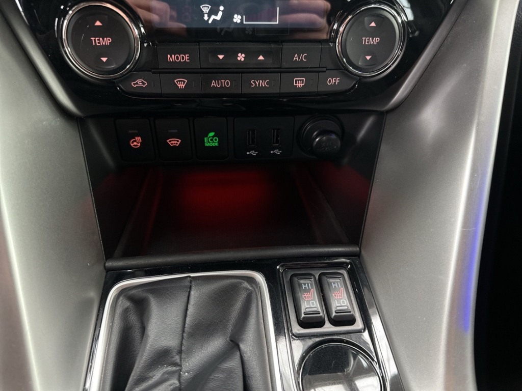 Fahrzeugabbildung Mitsubishi Eclipse Cross Basis 2WD 1.5 T-MIVEC Start-Stop-Automatik