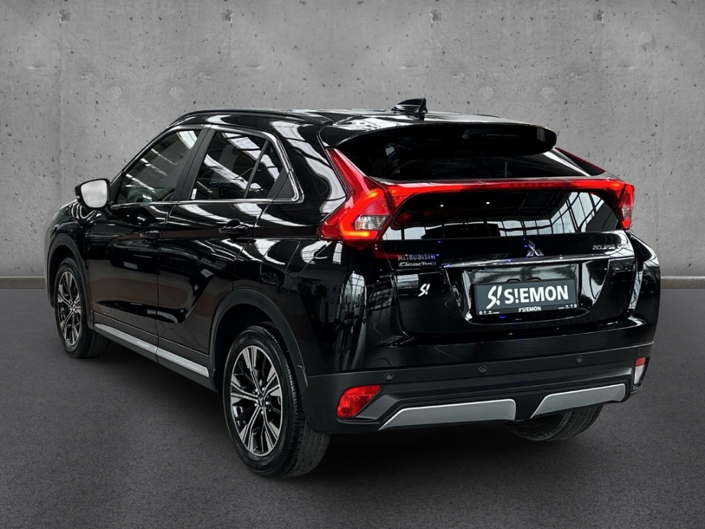 Fahrzeugabbildung Mitsubishi Eclipse Cross Basis 2WD 1.5 T-MIVEC Start-Stop-Automatik