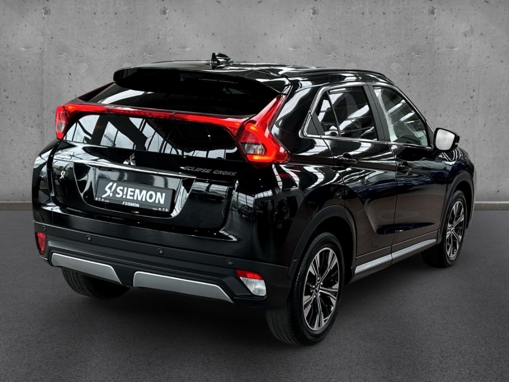 Fahrzeugabbildung Mitsubishi Eclipse Cross Basis 2WD 1.5 T-MIVEC Start-Stop-Automatik
