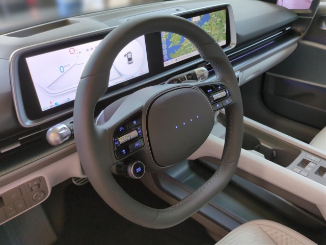 Fahrzeugabbildung Hyundai IONIQ 6 77,4kWh 4WD UNIQ Digi-Spiegel HUD Navi Digitales Cockpit Memory Sitze Soundsystem Bose