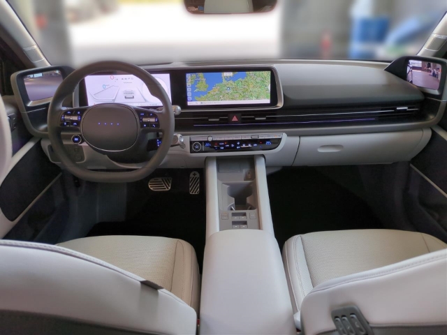 Fahrzeugabbildung Hyundai IONIQ 6 77,4kWh 4WD UNIQ Digi-Spiegel HUD Navi Digitales Cockpit Memory Sitze Soundsystem Bose