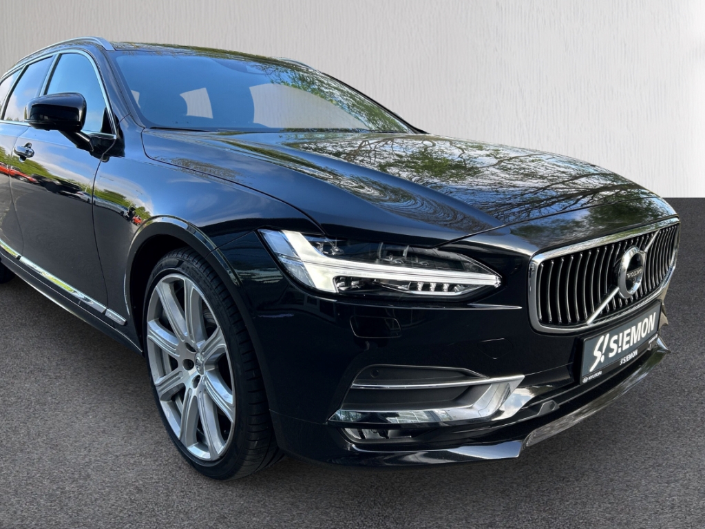 Fahrzeugabbildung Volvo V90 T5 Inscription HUD StandHZG Navi Leder Memory Soundsystem