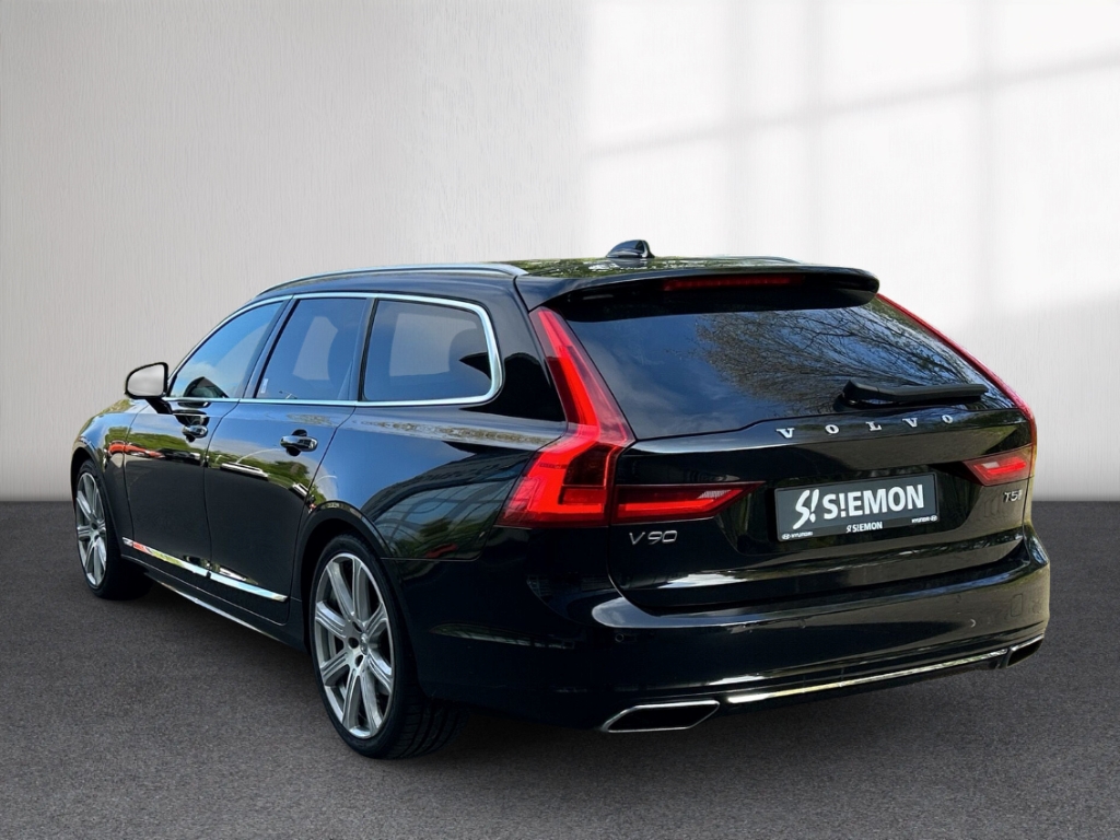 Fahrzeugabbildung Volvo V90 T5 Inscription HUD StandHZG Navi Leder Memory Soundsystem
